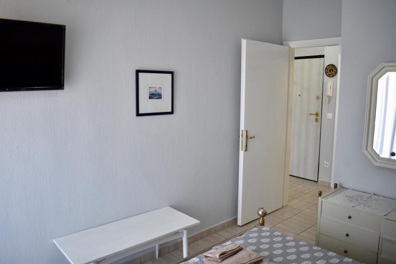 Alkyon Perea Apartments Peraía エクステリア 写真